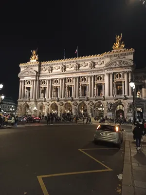 Théâtre national de l'Opéra Garnier dans le 9e Arrondissement de Paris